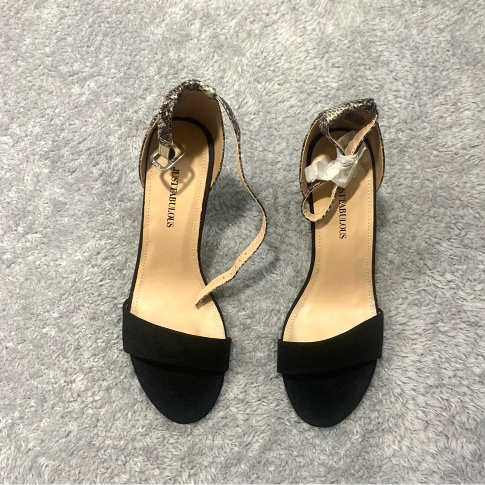 JustFab Black and Snake Print Heels